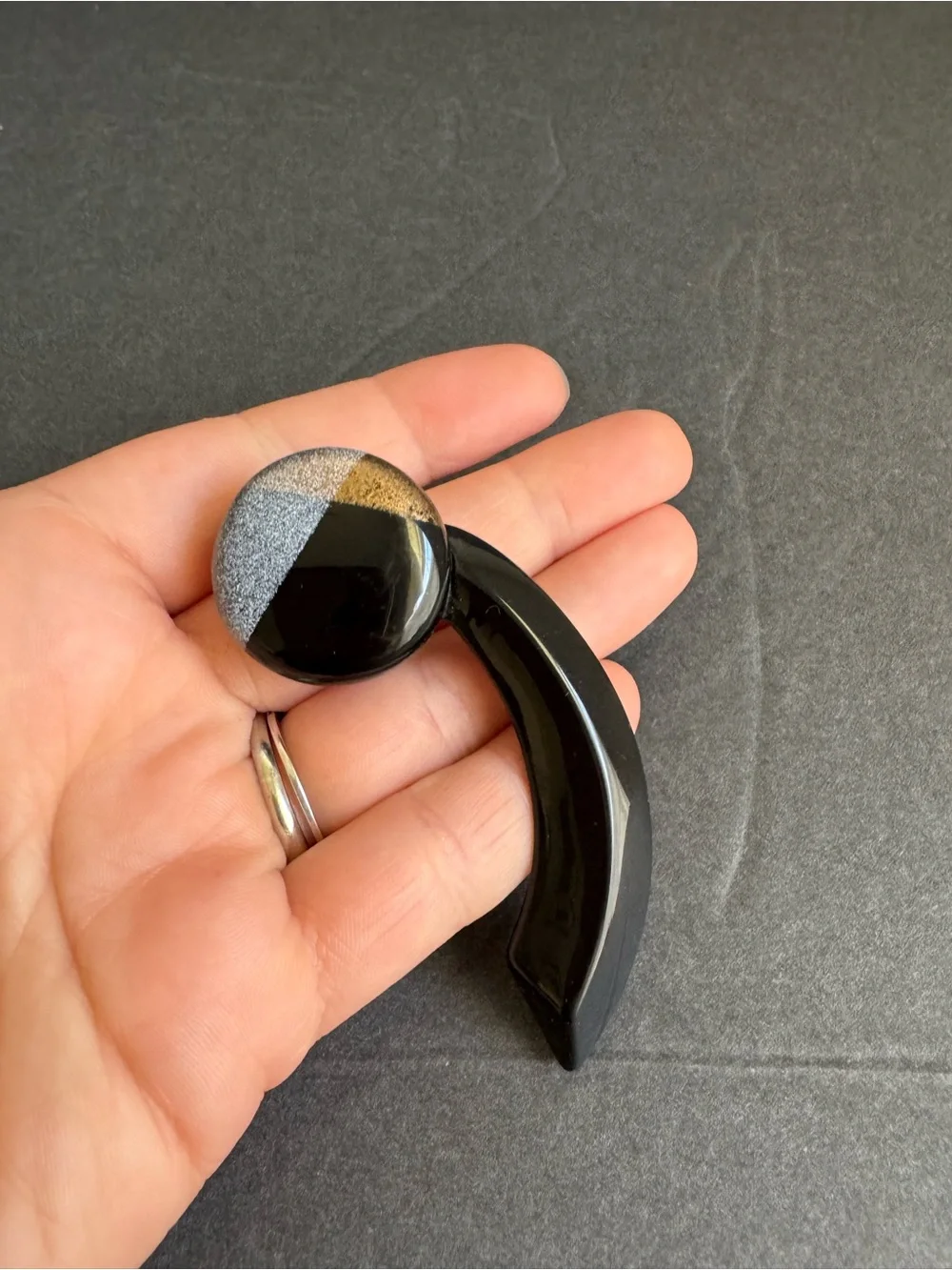 Vintage 80s Acrylic Brooch Apostrophe Comma Black Post Modern Statement Jewelry